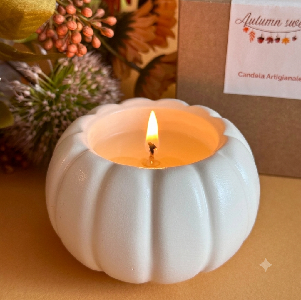 Pumpkin-Shaped Ceramic Scented Candle 🕯️✨